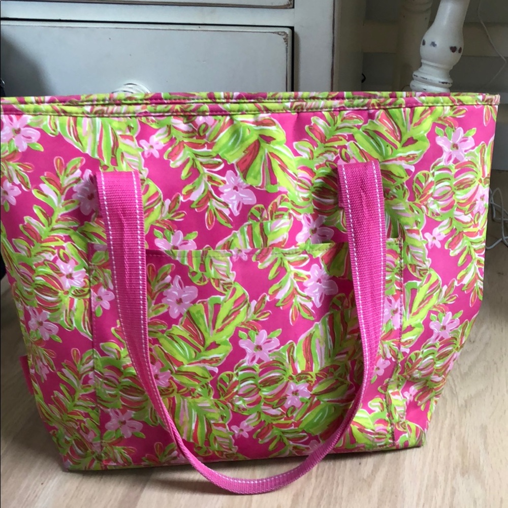 Lilly Pulitzer Floral Pink Insulated Bag